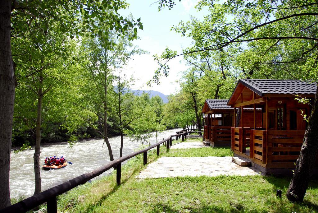 Camping Noguera Pallaresa Sort Eksteriør bilde